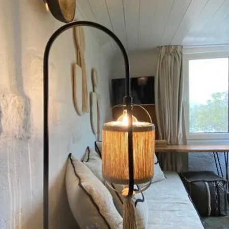 Apartment Papikinou Bay *