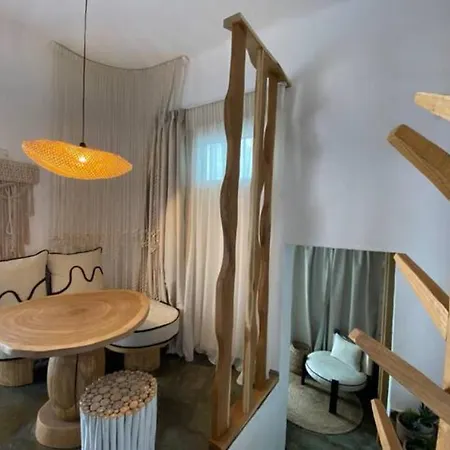 Apartment Papikinou Bay