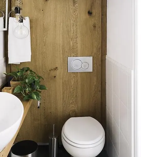 Papikinou Bay 아파트 아다마스